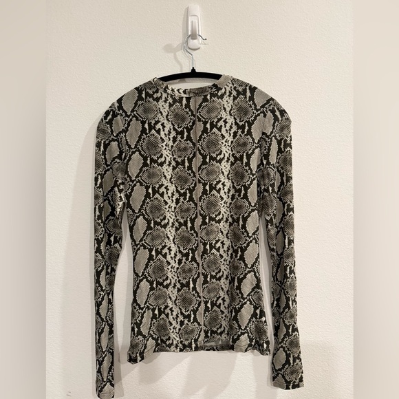 rag & bone Sabeen Snake-Print Long-Sleeve Shirt - Picture 5 of 7
